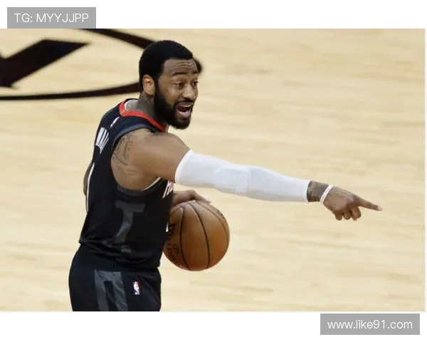 休斯顿火箭队球员沃尔资料及最新动态